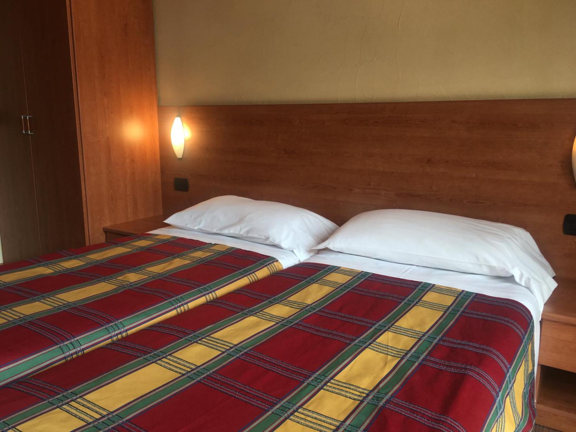 Ski Holidays Apartments Livigno Kültér fotó